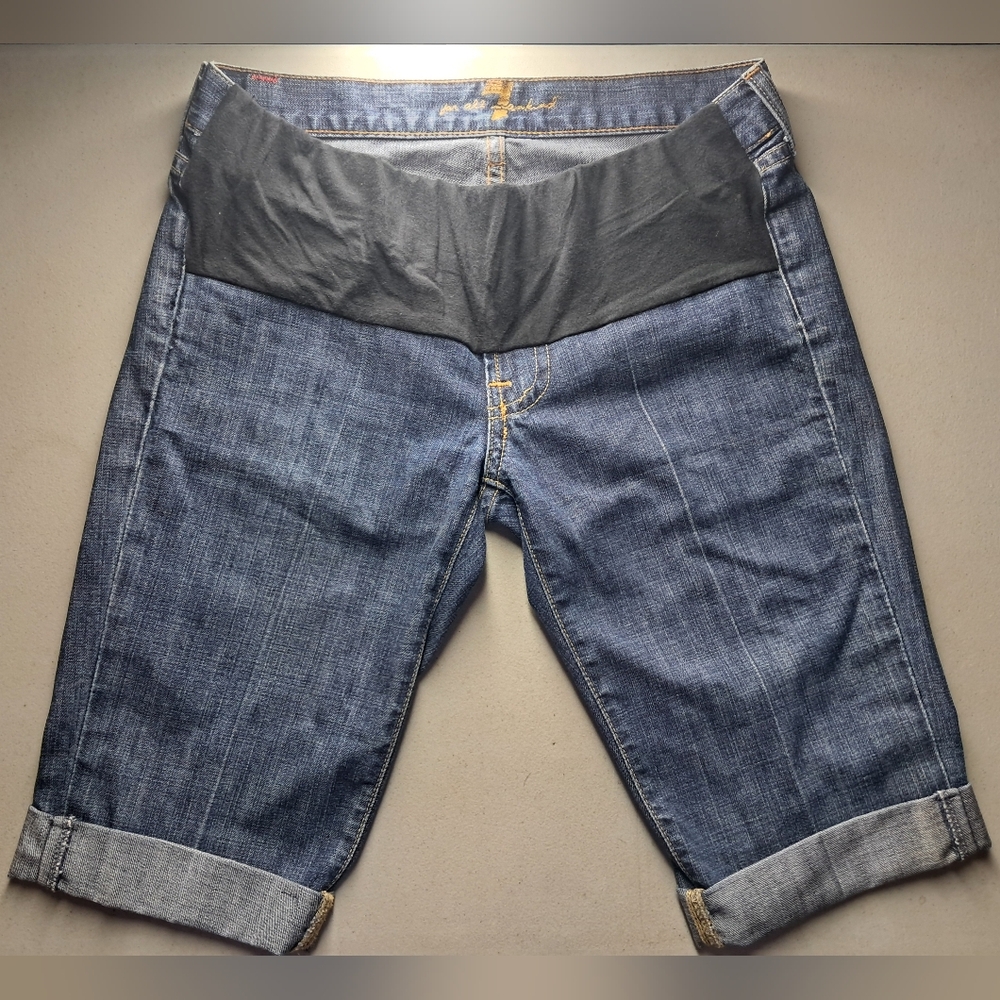 7 For All Mankind Women's Maternity Jean Shorts Size 27 USA 100% Cotton